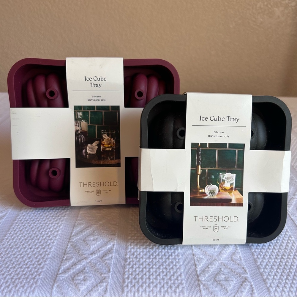 NWT Threshold Lot of Two Halloween Silicone Ice Mold Trays‎